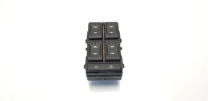 Ford Mondeo Mk III (2000 - 2007) 1S7T14A132BD Блок кнопок стеклоподъемников — фото 1