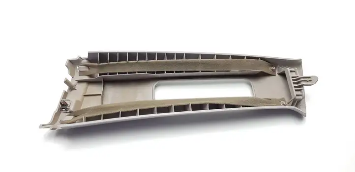 Mazda 6 (2002 - 2005) GJ6A68191 Накладка ремня безопасности — фото 2