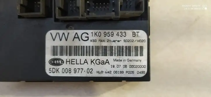 Skoda Octavia Mk2 (1Z) (2004 - 2013) 1K0959433BT Модуль комфорта — фото 2