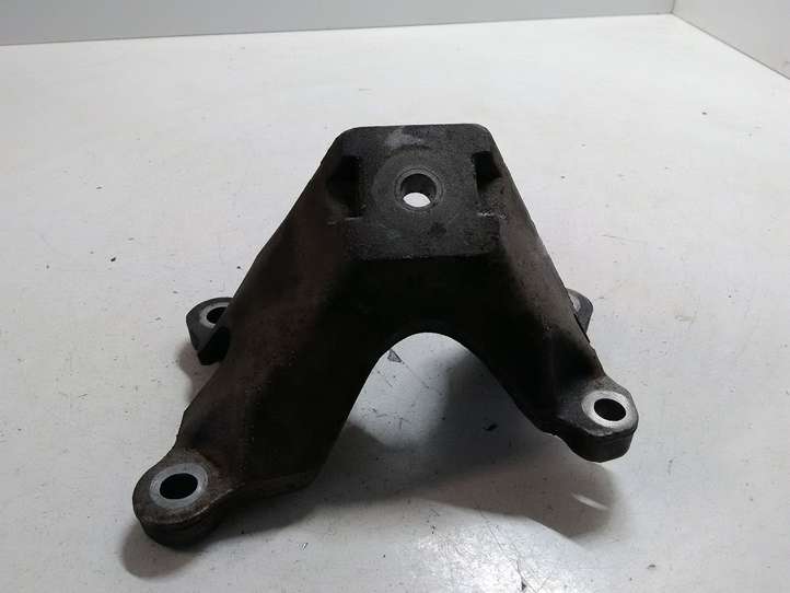Audi A6 (2004 - 2008)  4F0199307M Кронштейн
