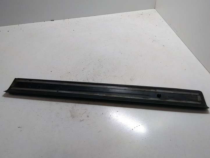Audi A6 (2004 - 2008)  4F0853376B Отделка заднего порога (внутренняя)