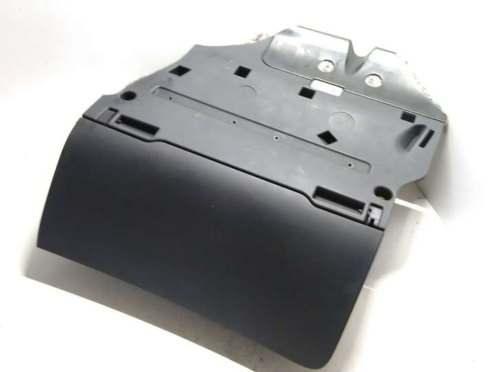Audi A6 (2004 - 2008)  4F1857035BB Комплект ящика для вещей (бардачка)