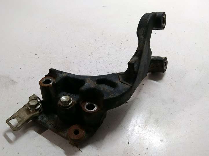 Toyota Land Cruiser (J150) (2009 - )  1729311010 Другая деталь отсека двигателя