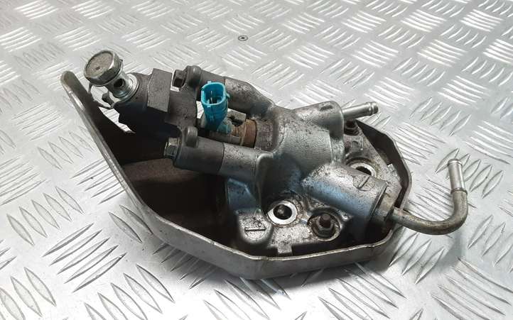 Toyota Land Cruiser (J150) (2009 - )  2370711010 AdBlue форсунка