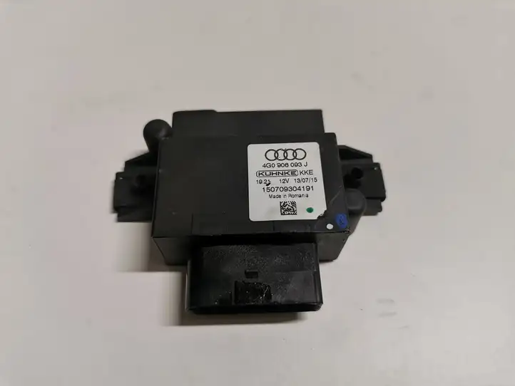 Audi Q5 SQ5 (2012 - 2017) 4G0906093J Реле насоса горючего — фото 1