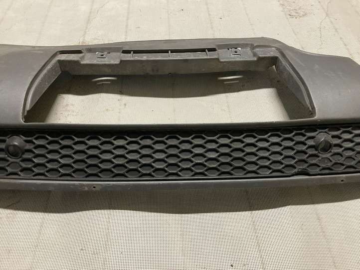 Audi Q5 (2012 - 2017)  8R0807833B Нижняя часть бампера (губа)