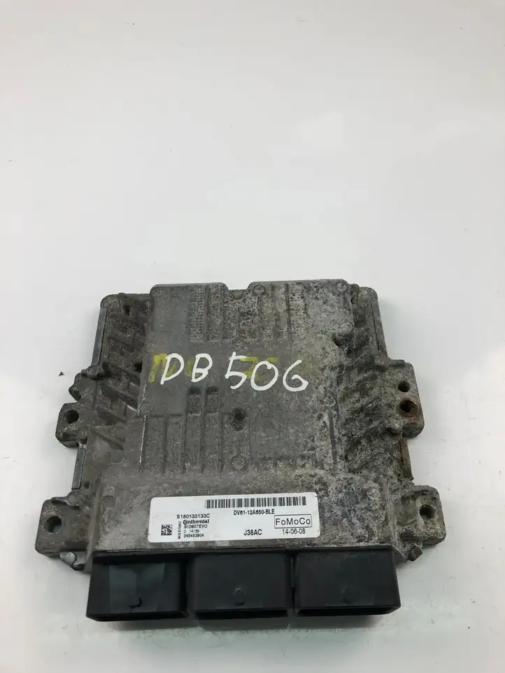 Ford Focus (2011 - 2015) DV6112A650BLE Блок управления двигателем (ECU) — фото 2