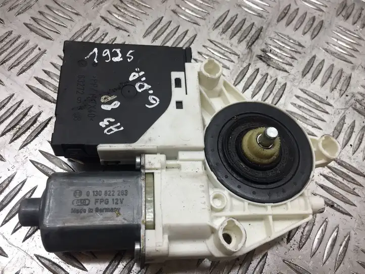 Audi A3/S3 8P (2004 - 2008) E840311203 Стеклоподъемник задней двери — фото 1