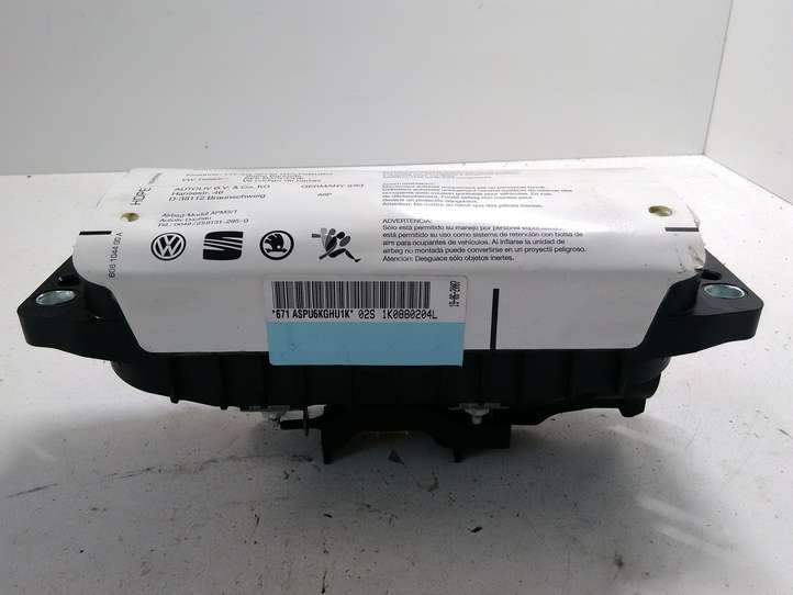Volkswagen Golf Plus (2004 - 2008)  1K0880204L Подушка безопастности пассажира