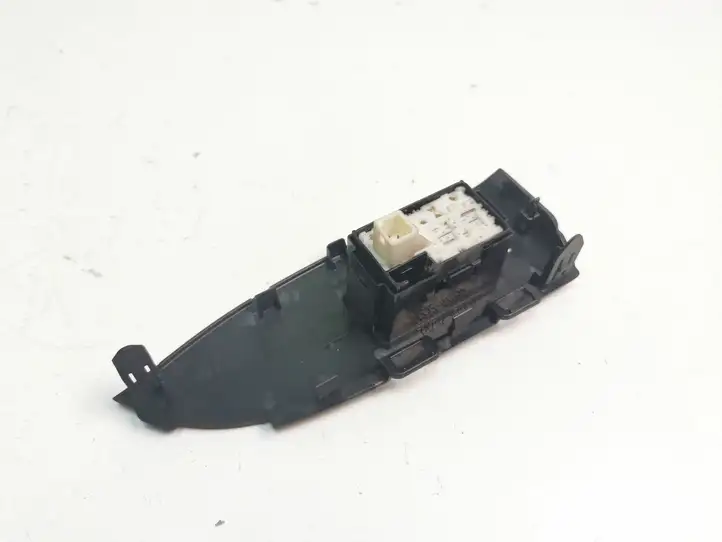 Toyota Prius (XW30) (2009 - 2015) 7423247080 Блок кнопок стеклоподъемников — фото 5