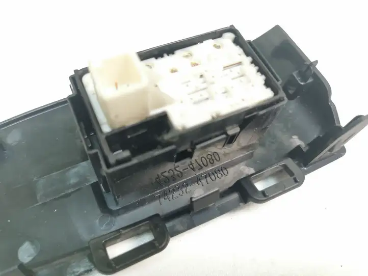 Toyota Prius (XW30) (2009 - 2015) 7423247080 Блок кнопок стеклоподъемников — фото 6