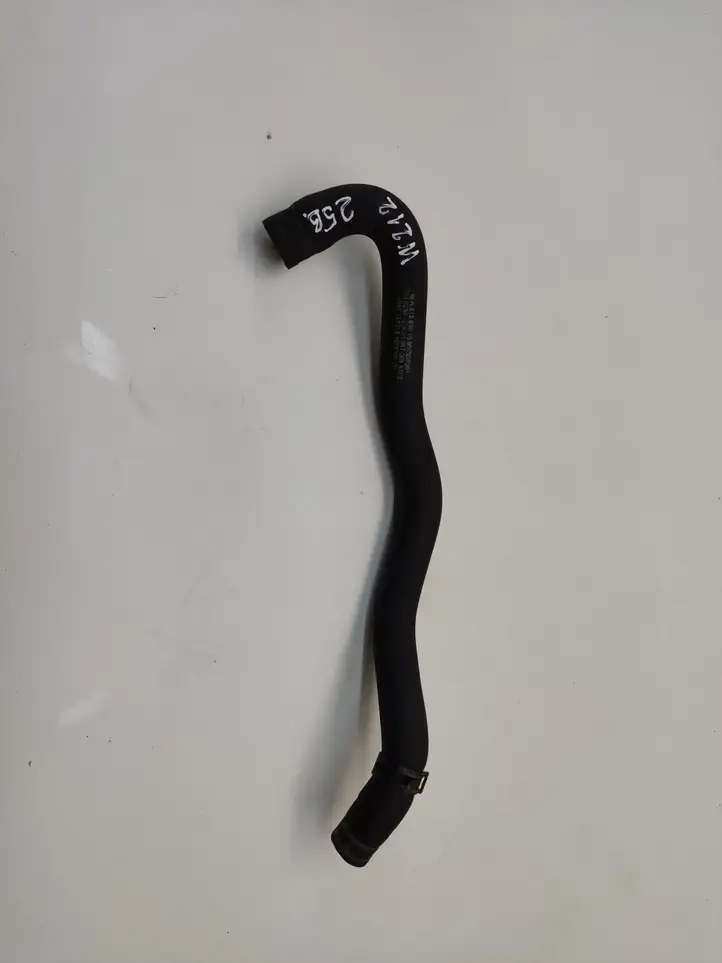 Mercedes-Benz E W212 (2009 - 2016) A2128301896 Шланги системы охлаждения — фото 1