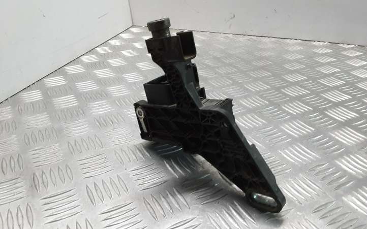 BMW 1 F20 F21 (2011 - 2019)  922501504 Узел подключения плюсовых проводов