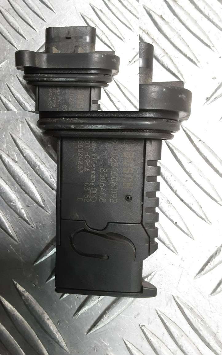 BMW 1 F20 F21 (2011 - 2019)  0281006092 Измеритель потока воздуха