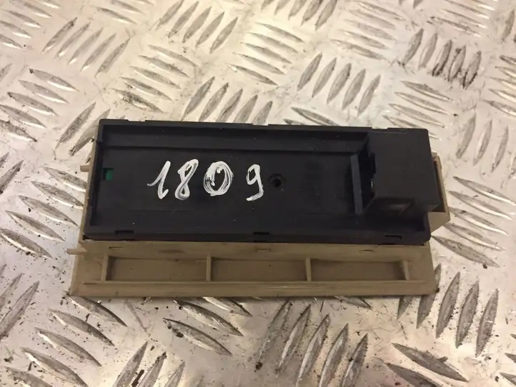 Audi A6 S6 C5 4B (2001 - 2004) 4B0959851 Кнопка стеклоподъемников — фото 2