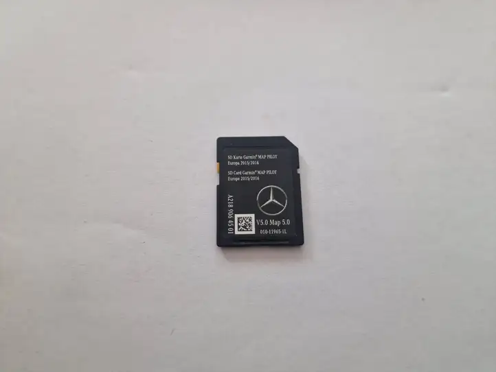 Mercedes-Benz A W176 (2012 - 2018) a2189064501 Навигационные карты CD/DVD — фото 3