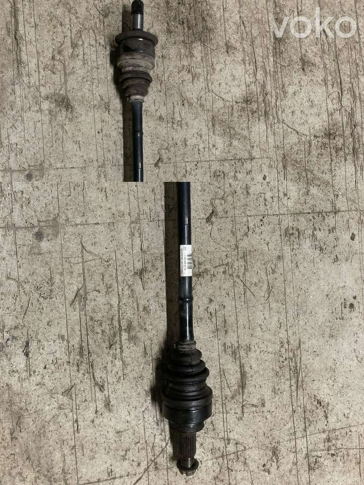 BMW 1 F20 F21 (2011 - 2019)  7624206 Задняя полуось