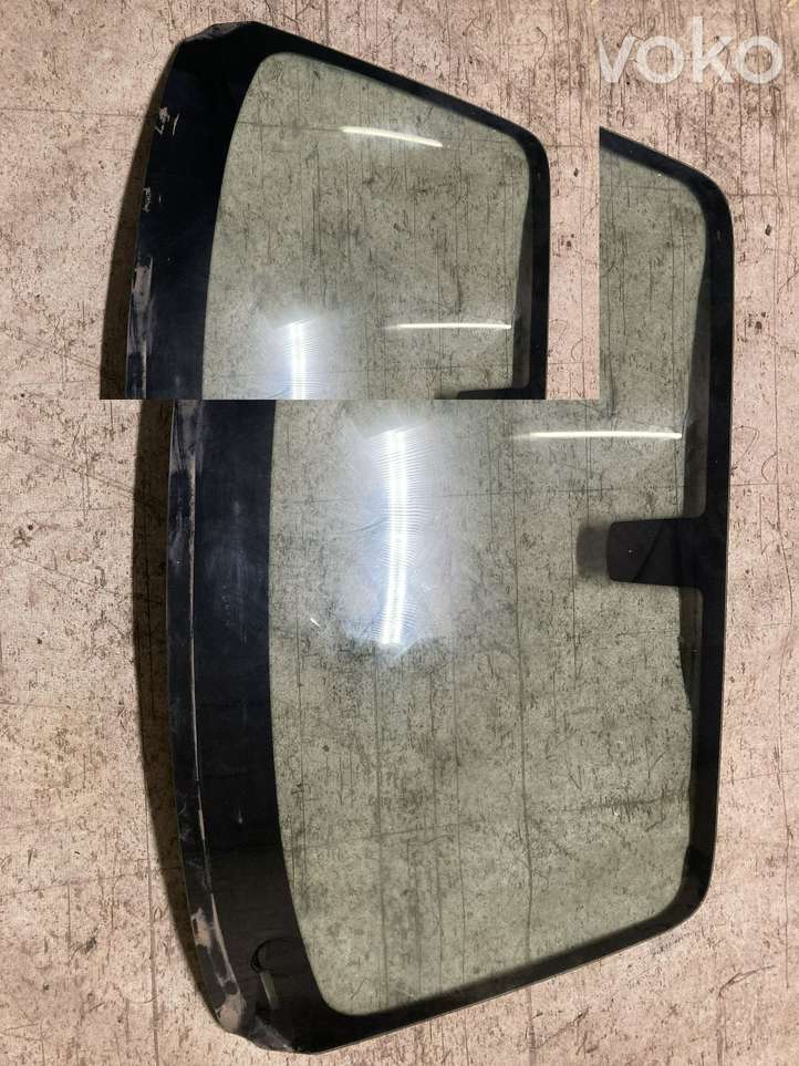 BMW 1 F20 F21 (2011 - 2019)  9249521 Переднее стекло