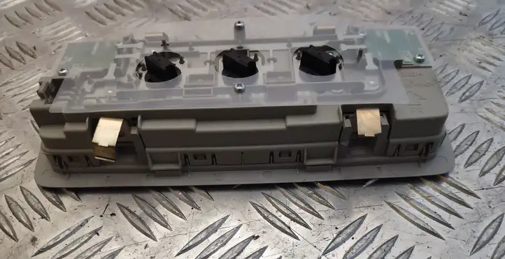 Lexus IS III XE30 (2016 - 2020) Задняя подсветка — фото 5