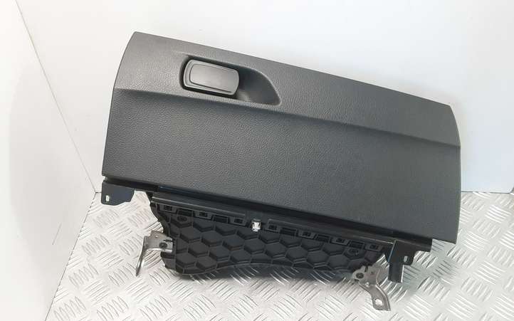 BMW 1 F20 F21 (2011 - 2019)  51169226047 Комплект ящика для вещей (бардачка)