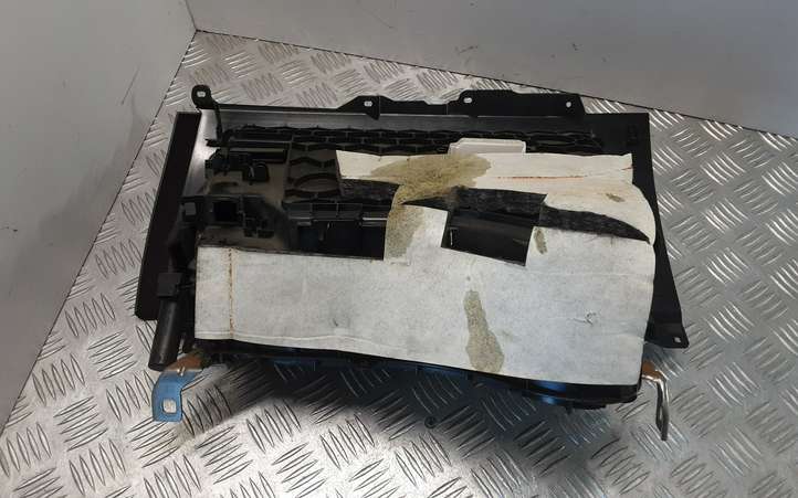 BMW 1 F20 F21 (2011 - 2019)  51169226047 Комплект ящика для вещей (бардачка)
