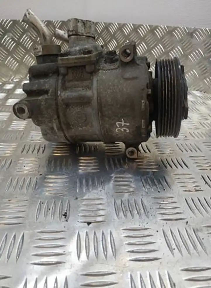 Volkswagen PASSAT B6 (2005 - 2010) 1K0820859F Компрессор (насос) кондиционера воздуха — фото 1