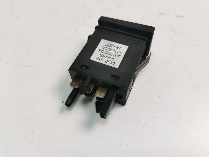Volkswagen Sharan (2003 - 2010) 7M3959621 Кнопка обогрева стекла — фото 3