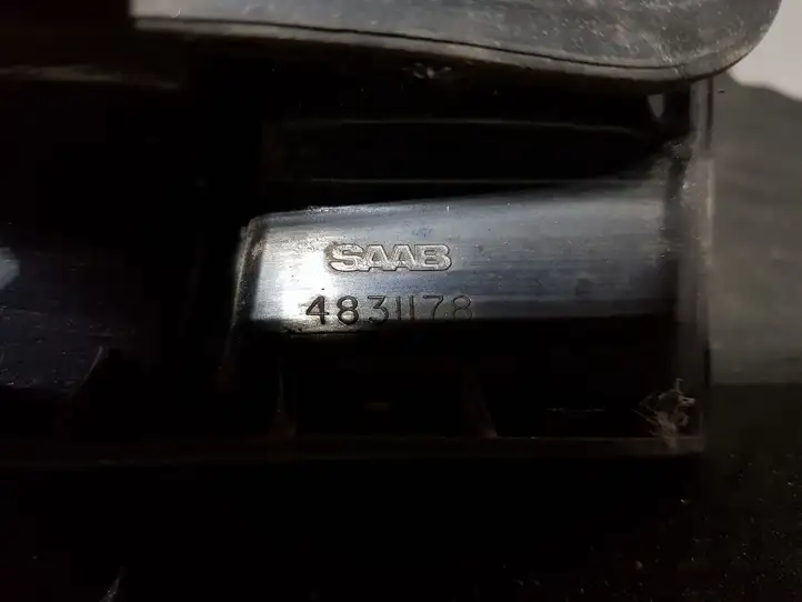 Saab 9-3 Ver1 (1998 - 2005) 4831178 Задний фонарь в крышке багажника — фото 2