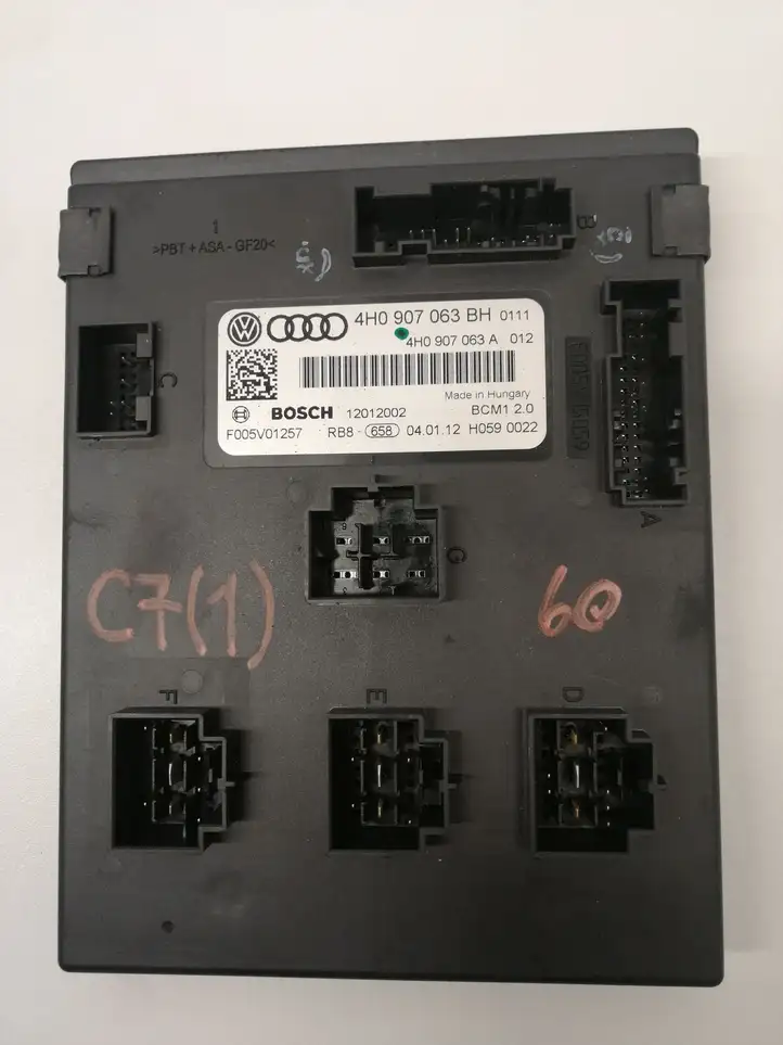 Audi A6 C7 (2011 - 2014) 4H0907063A Модуль комфорта — фото 1