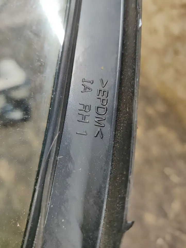 Hyundai i10 (2013 - 2016) Форточка двери — фото 3