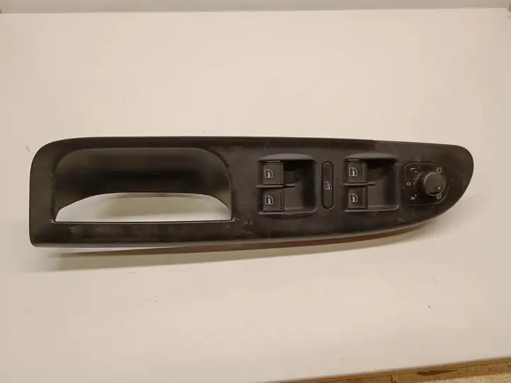 Volkswagen PASSAT B6 (2005 - 2010) 3C1867171B Блок кнопок стеклоподъемников — фото 1