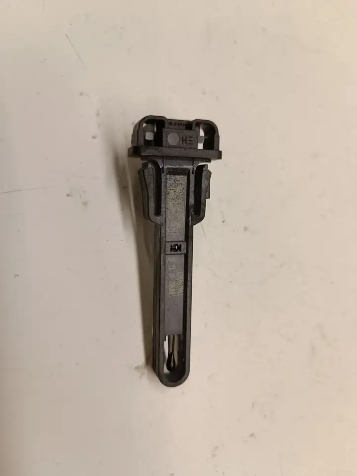 BMW 1 E81 E87 (2004 - 2011) Датчик наружной температуры — фото 1