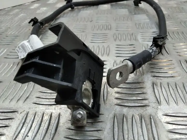 Audi A6 S6 C6 4F (2004 - 2008) 4H0915181G Минусовой провод аккумулятора — фото 2