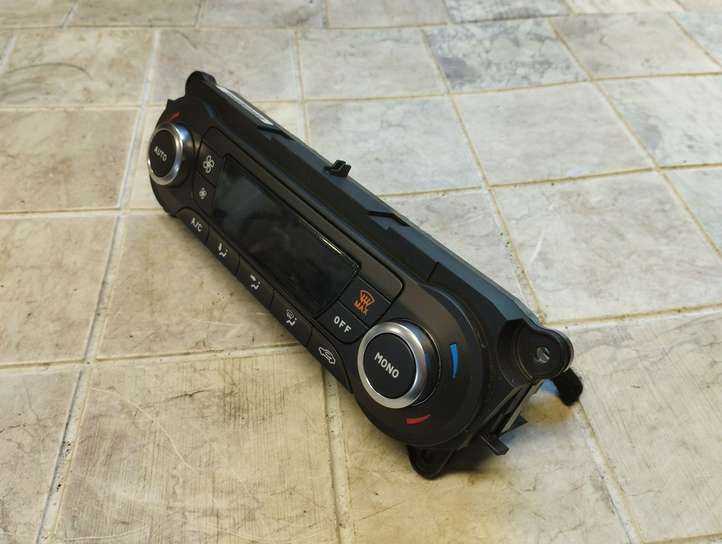Ford Mondeo MK IV (2007 - 2014)  BM2T18C612HC Блок управления кондиционера воздуха / климата/ печки (в салоне)