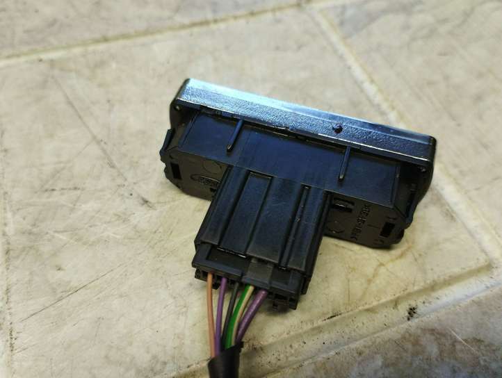 Ford Mondeo MK IV (2007 - 2014)  BS7TALRVA Включатель аварийных фонарей