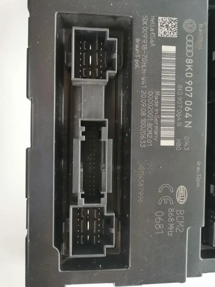 Audi A4 S4 B7 8E 8H (2004 - 2009) 8K0907064N Модуль комфорта — фото 4