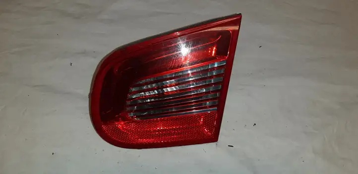 Volkswagen Eos (2006 - 2010) 1Q0945093 Задний фонарь в крышке багажника — фото 1