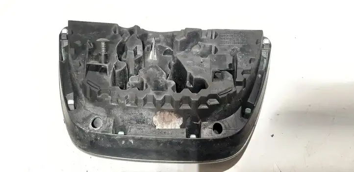 Peugeot 207 (2006 - 2009) 96864156 Эмблема автомобиля — фото 2