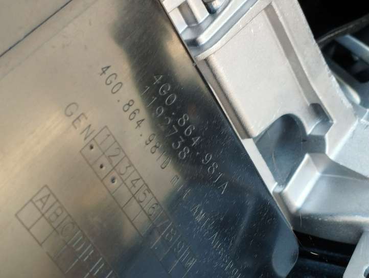 Audi A6 (2011 - 2014)  4G0864981A Подлокотник