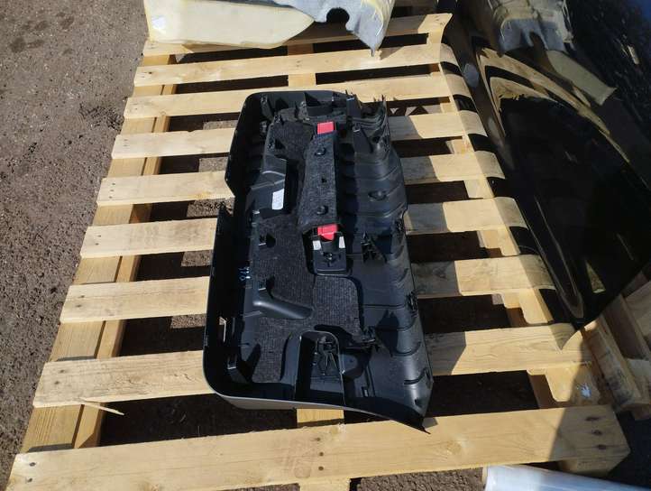 Audi A6 (2011 - 2014)  4G9867979D Обшивка крышки багажника