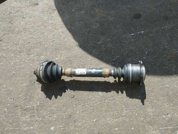Audi A6 (1997 - 2001)  4B0407272A Передняя полуось