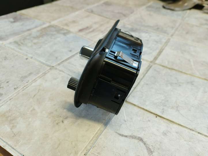 Audi A6 (2011 - 2014)  4G0941531S Включатель фонарей