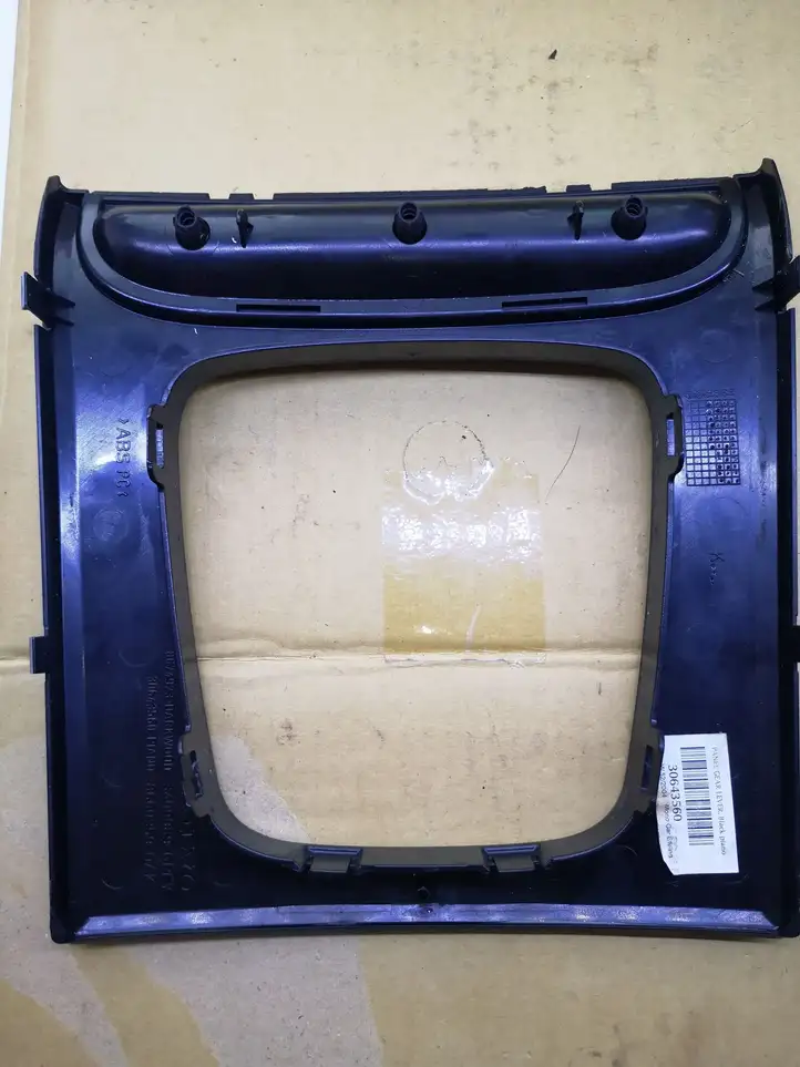 Volvo XC90 (2006 - 2014) 30643560 Рамка рычага КПП — фото 3