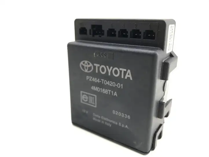 Toyota Prius (XW20) (2003 - 2009) 4M0168T1A Блок управления парктрониками — фото 3