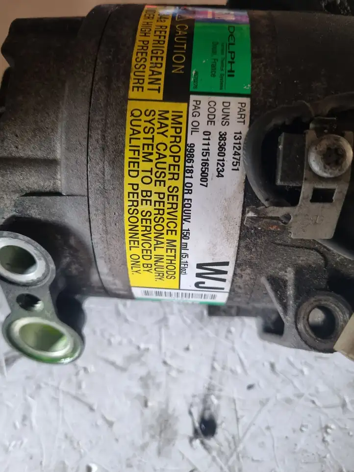 Opel Astra H (2004 - 2009) 13124751 Компрессор (насос) кондиционера воздуха — фото 4