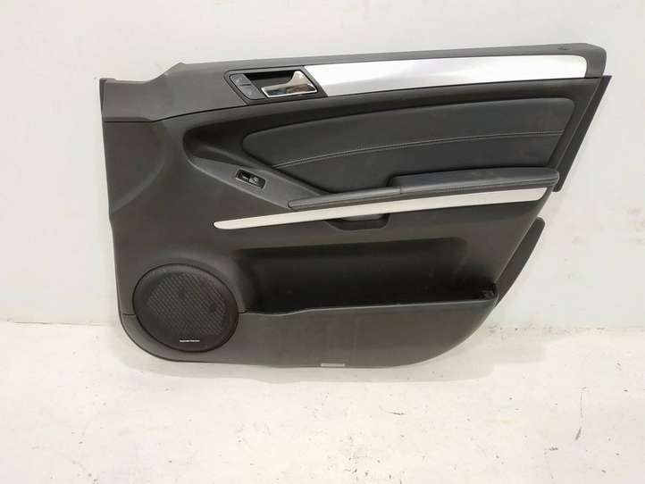 Mercedes-Benz ML W164 (2005 - 2011)  1647201470 Обшивка передней двери