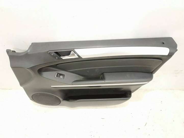 Mercedes-Benz ML W164 (2005 - 2011)  1647201470 Обшивка передней двери