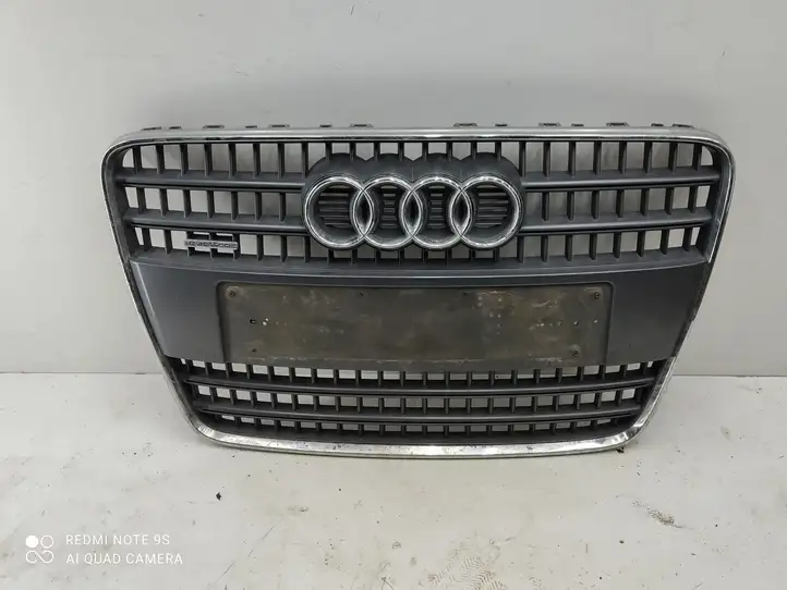 Audi Q7 4L (2005 - 2009) 4L0853651 Верхняя решетка радиатора — фото 1