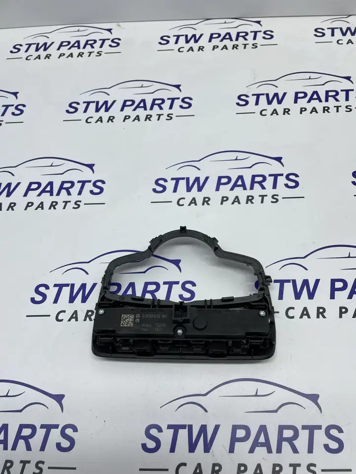 Mercedes-Benz GLC X253/C253 (2015 - ) 2059058309 Кнопка парктроника — фото 2