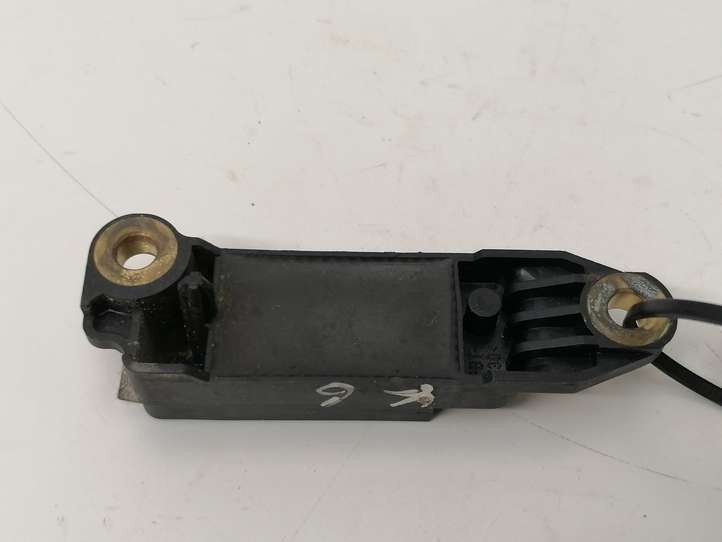Mercedes-Benz C W203 (2000 - 2007)  0018204426 Датчик удара надувных подушек